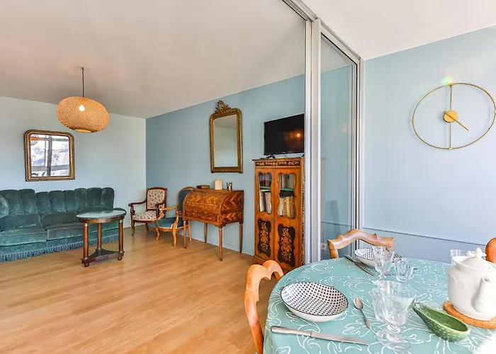 Les Salines - - Gare Des Sables * 莱萨布勒-多洛讷