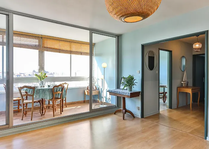 Les Salines - - Gare Des Sables * 莱萨布勒-多洛讷