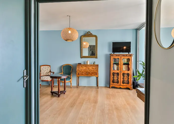 Les Salines - - Gare Des Sables