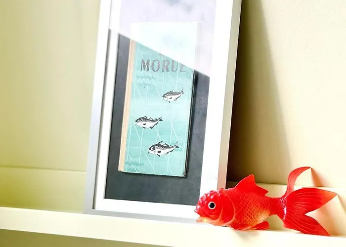 Les Salines - - Gare Des Sables 莱萨布勒-多洛讷